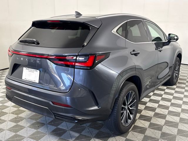 Used 2024 Lexus NX 250 FWD image 8