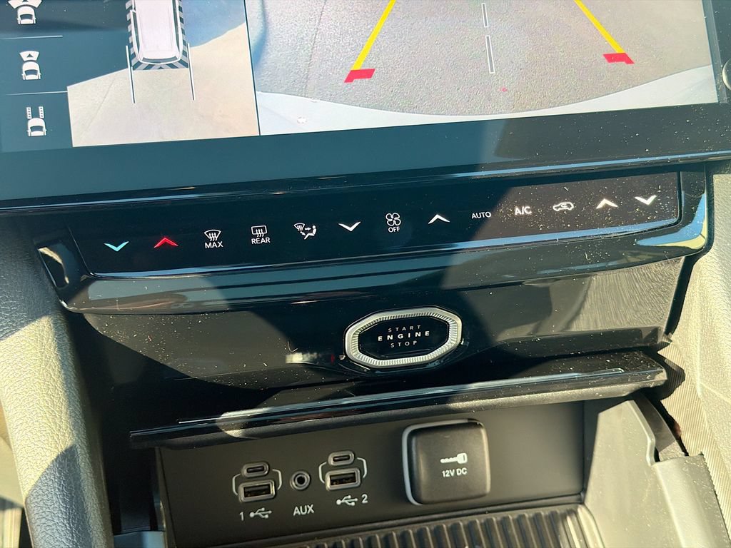 New 2026 Jeep Grand Cherokee Limited AWD/4WD image 33