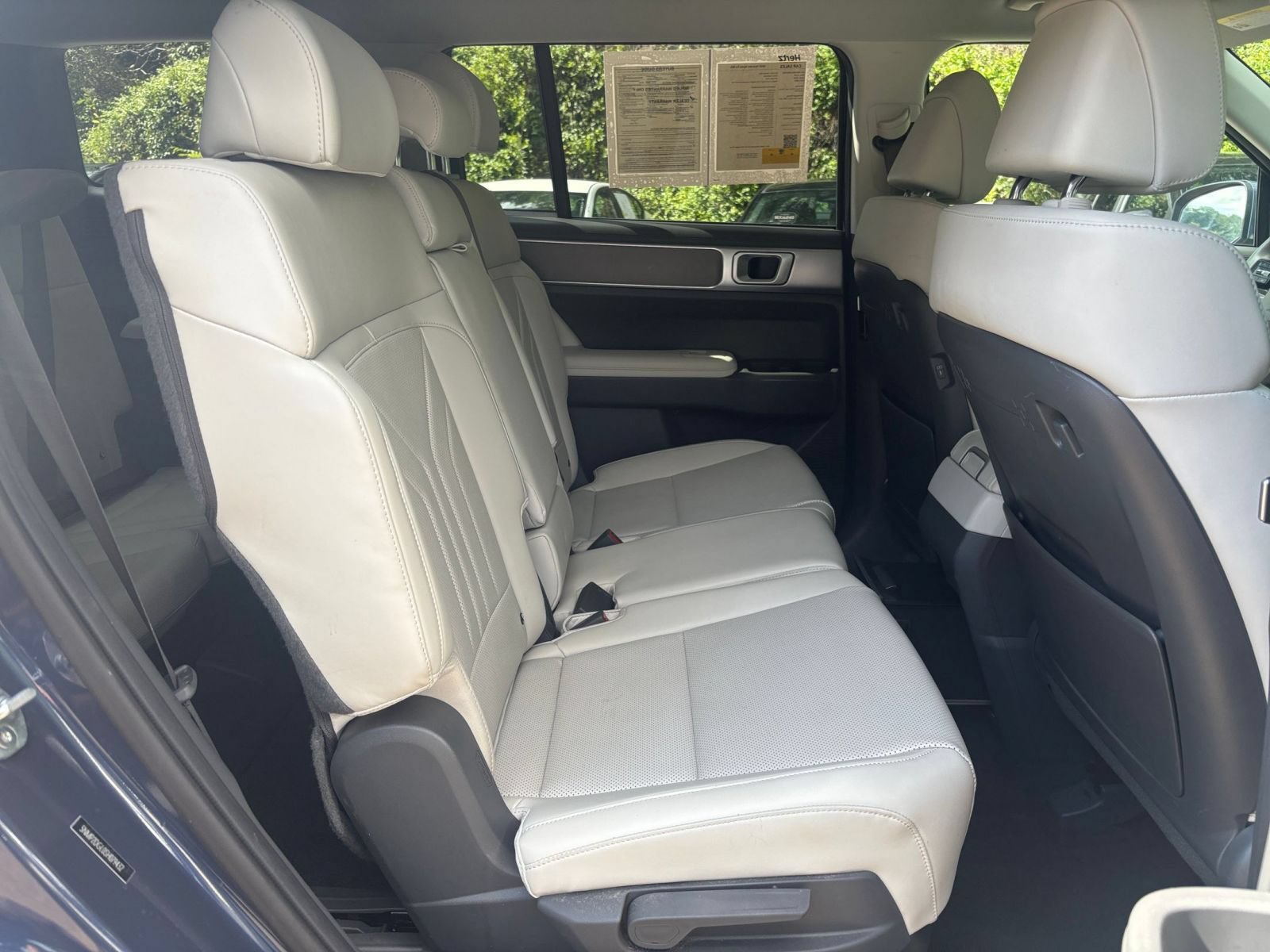 Used 2025 Hyundai Santa Fe SEL AWD/4WD image 36