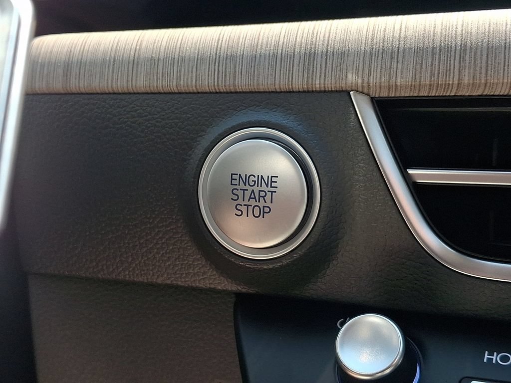 New 2025 Hyundai Sonata SEL FWD image 15