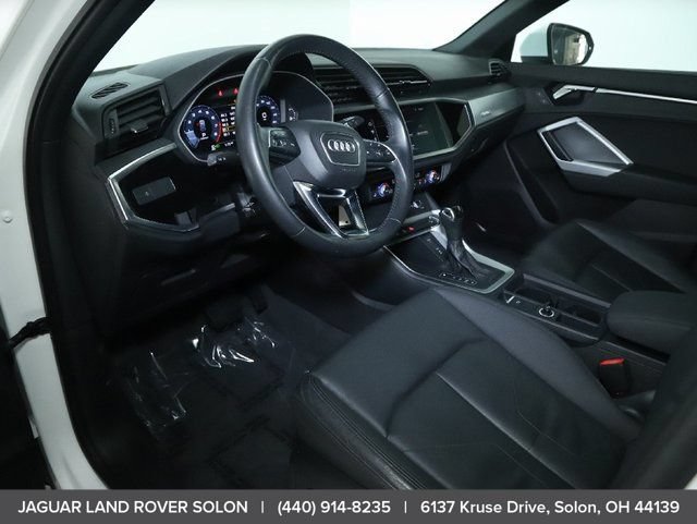 Used 2020 Audi Q3 2.0T Premium AWD/4WD image 16