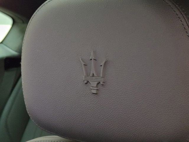 Used 2023 Maserati Levante GT image 23