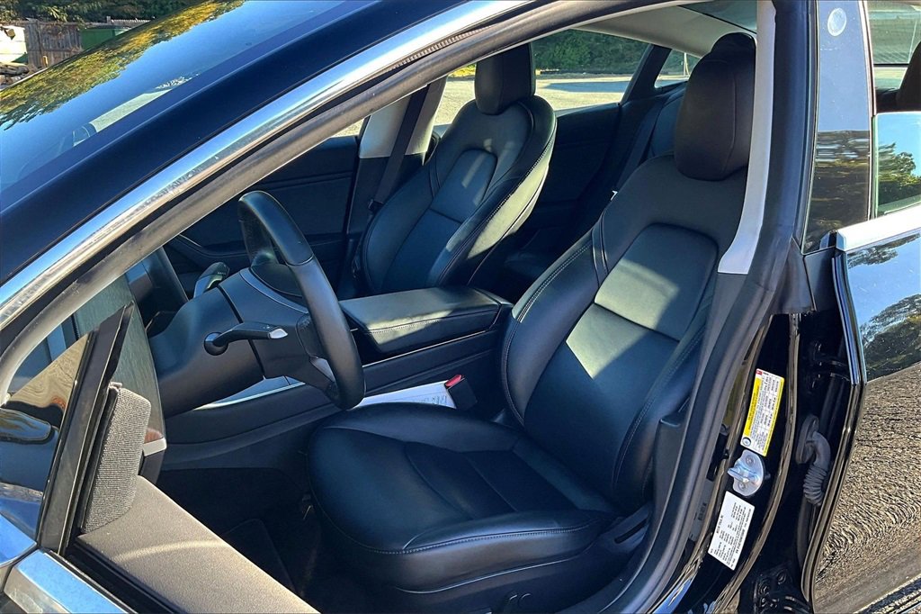 Used 2019 Tesla Model 3 Long Range image 18