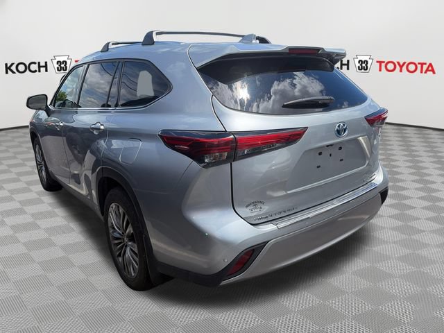 Used 2021 Toyota Highlander Platinum AWD/4WD image 13