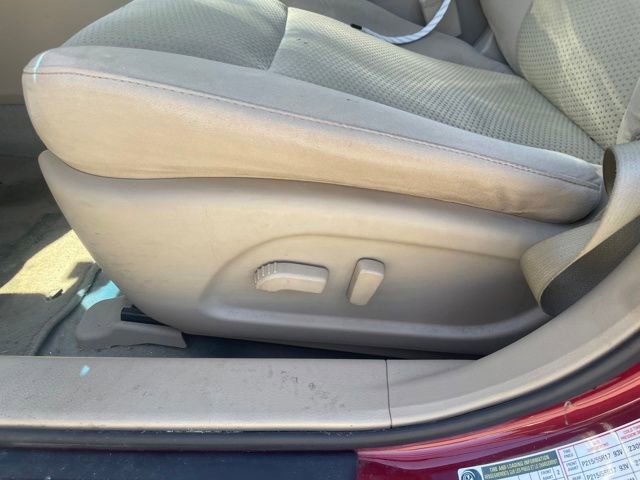 Used 2014 Nissan Altima 2.5 SV FWD image 11