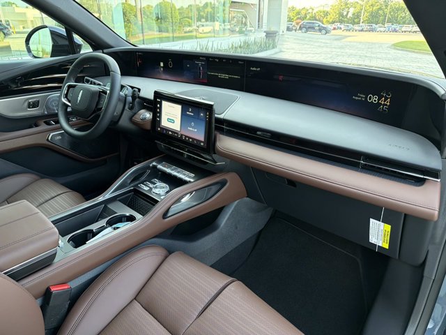 New 2026 Lincoln Nautilus Reserve AWD/4WD image 19