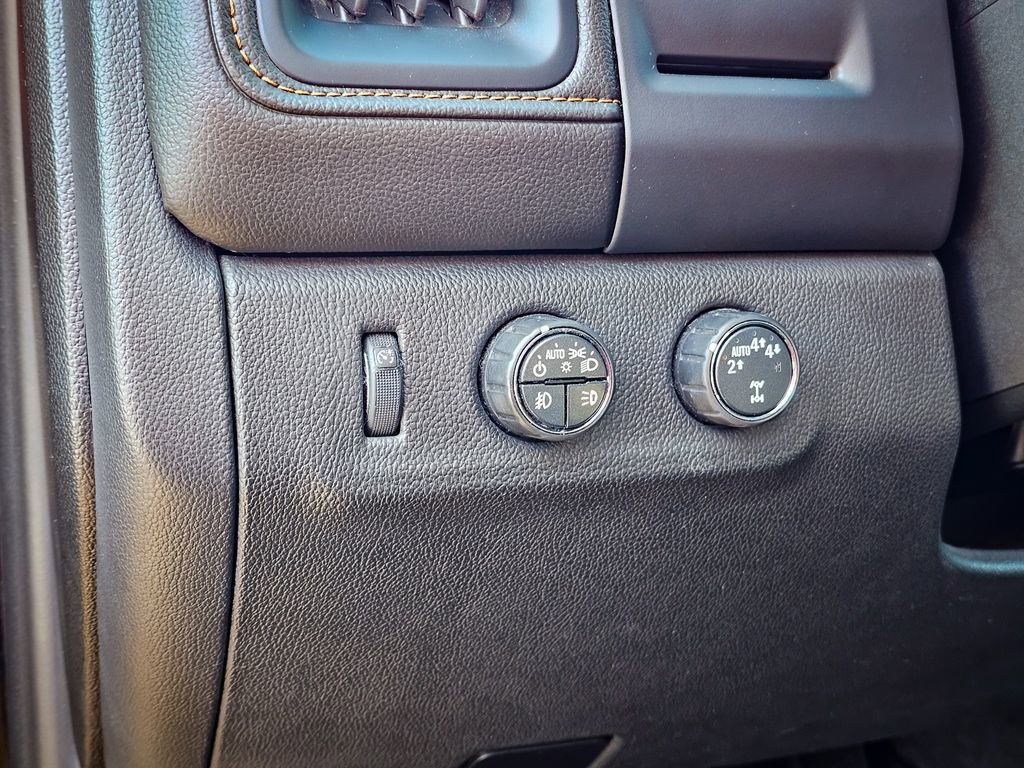 Certified 2021 GMC Canyon AT4 image 15