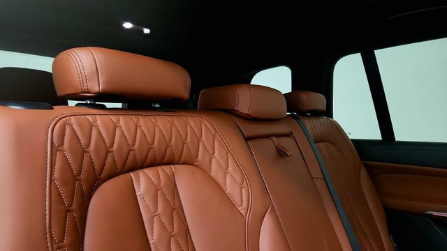 Used 2023 BMW X7 M60i AWD/4WD image 42