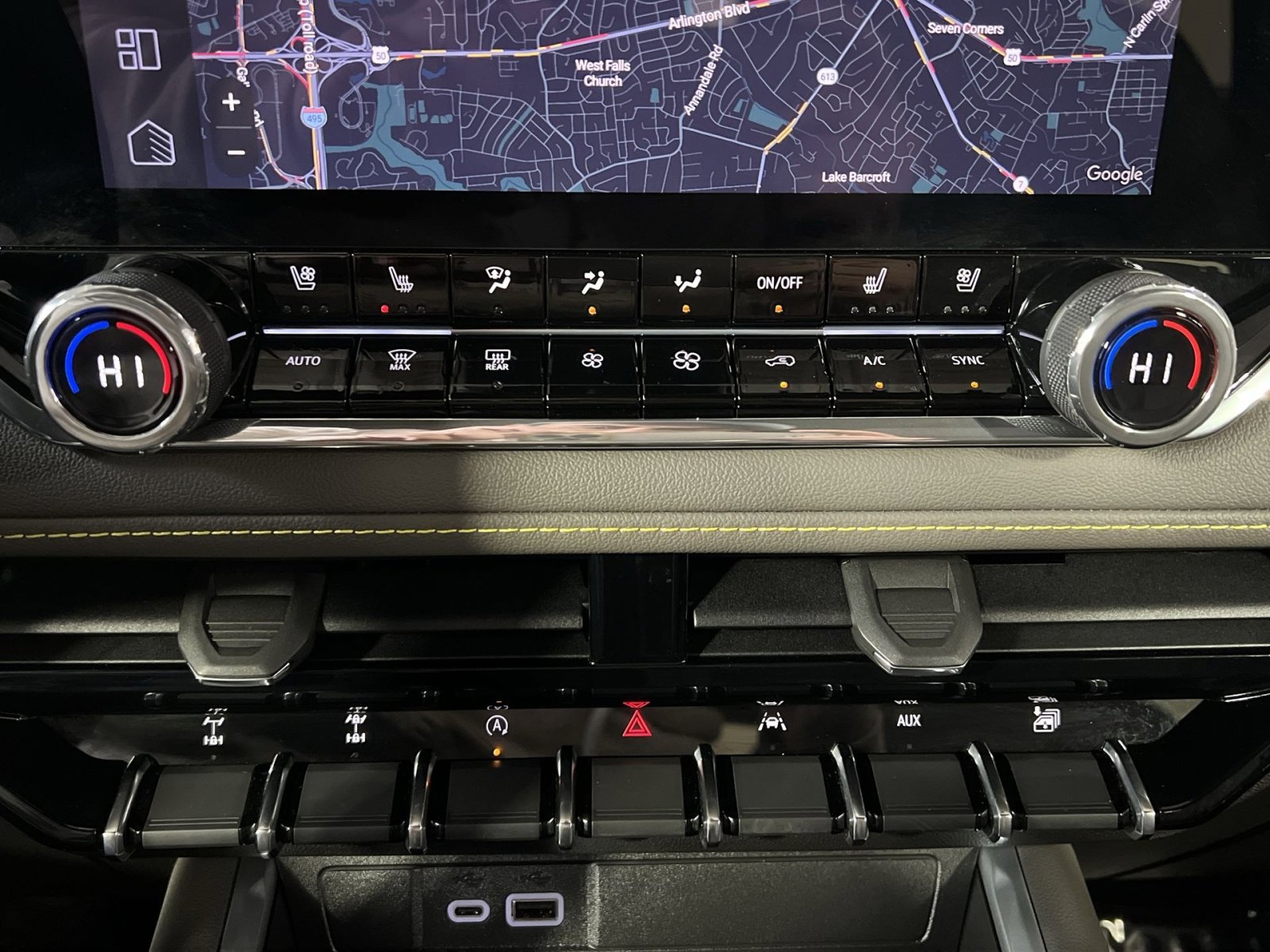 Used 2025 Chevrolet Colorado ZR2 w/ Technology Package image 21