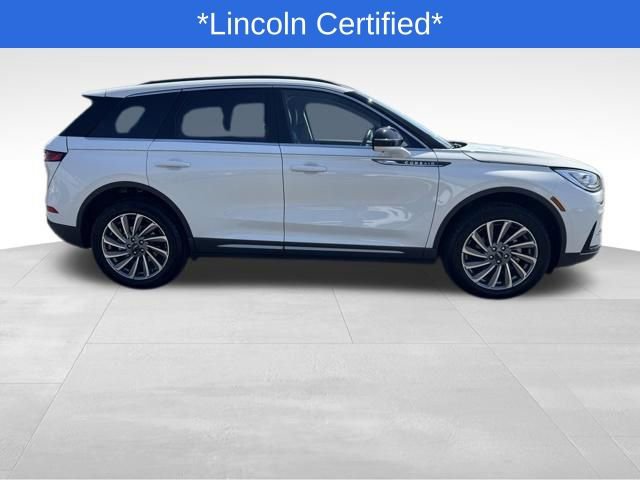 Certified 2025 Lincoln Corsair Reserve w/ Equipment Group 202A image 2