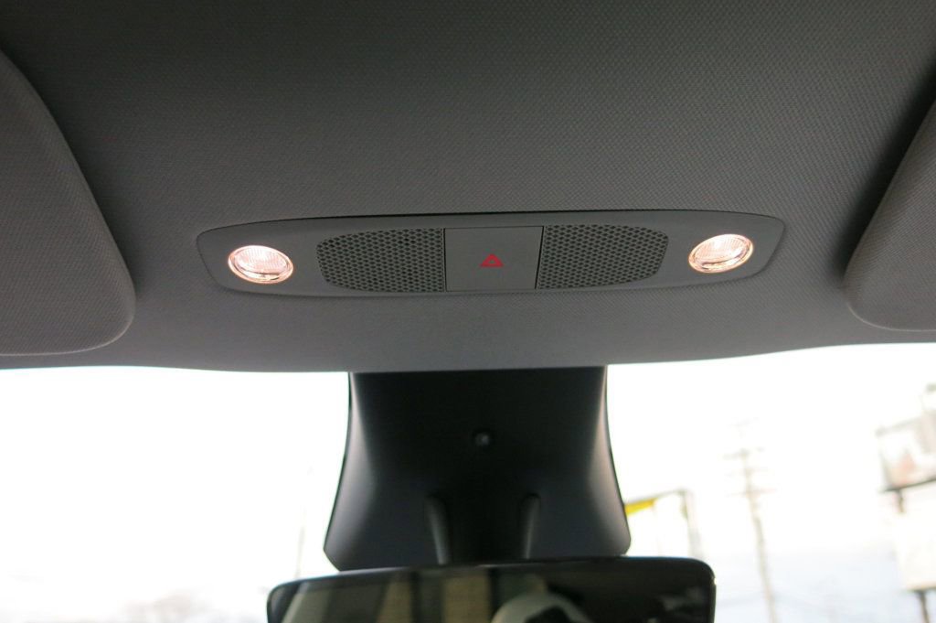 Used 2023 Tesla Model Y Performance image 25