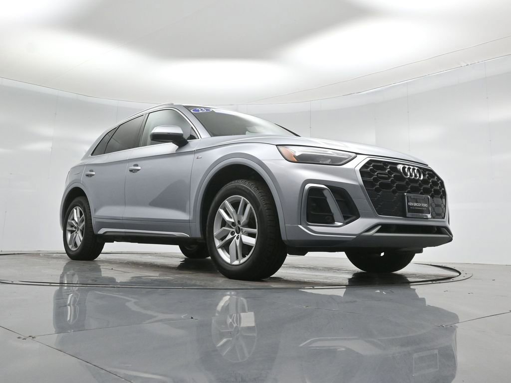 Used 2023 Audi Q5 2.0T Premium w/ Convenience Package image 48