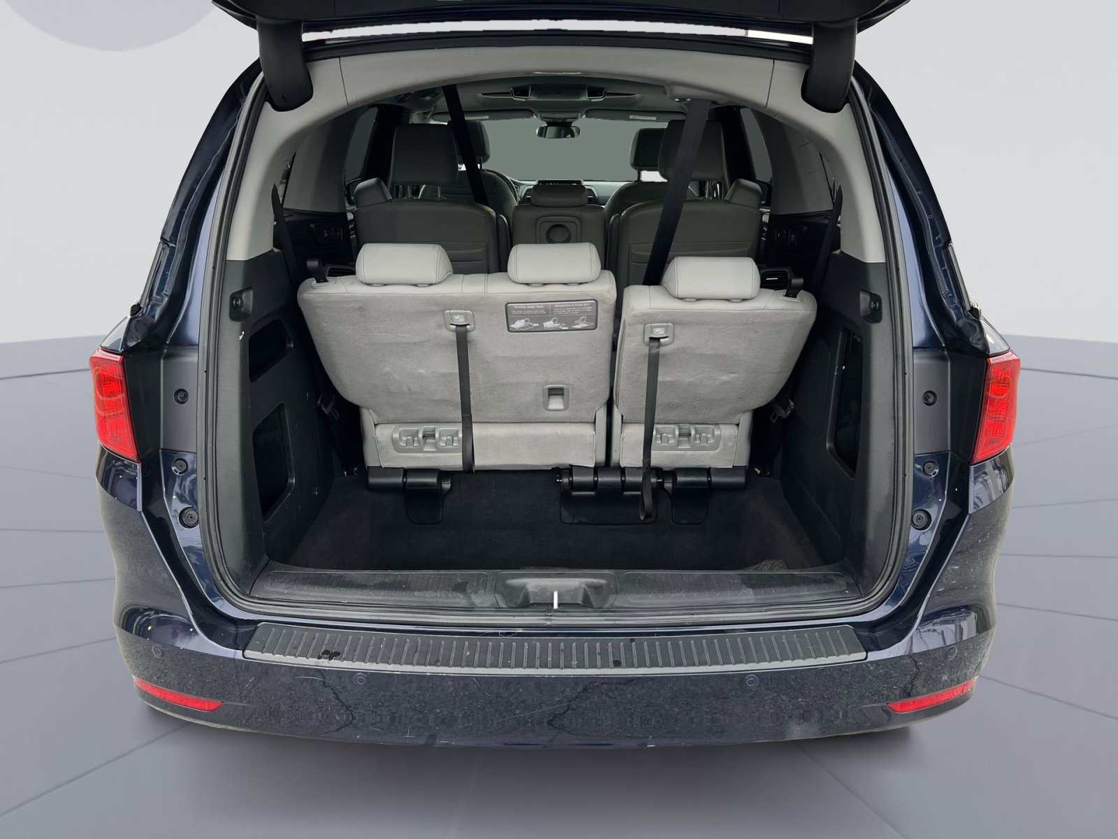 Used 2023 Honda Odyssey Touring image 27