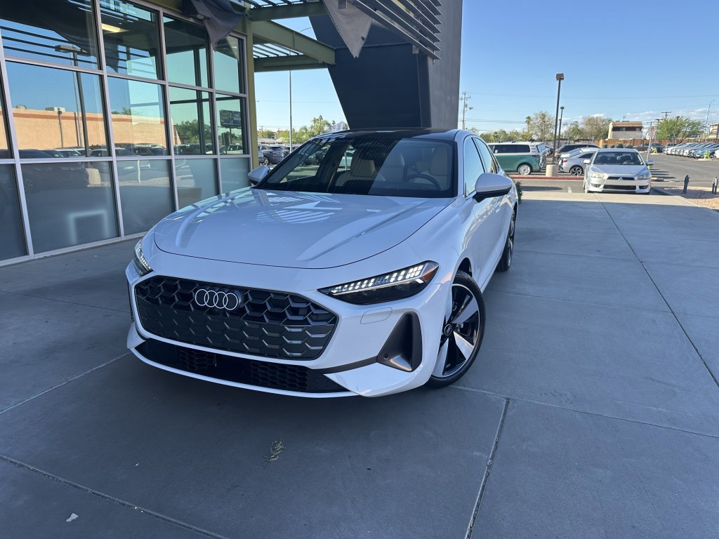 Used 2025 Audi A5 2.0T Prestige w/ 19" Wheel Package image 2