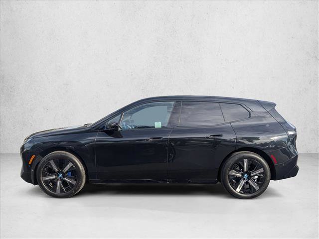 Used 2025 BMW iX xDrive50 image 9