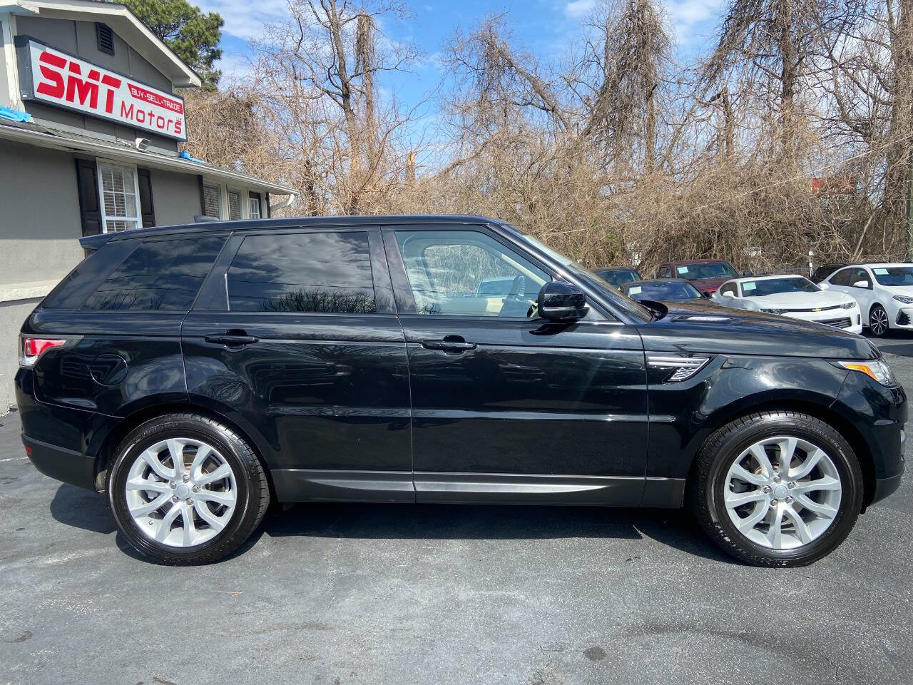 Used 2017 Land Rover Range Rover Sport HSE image 5