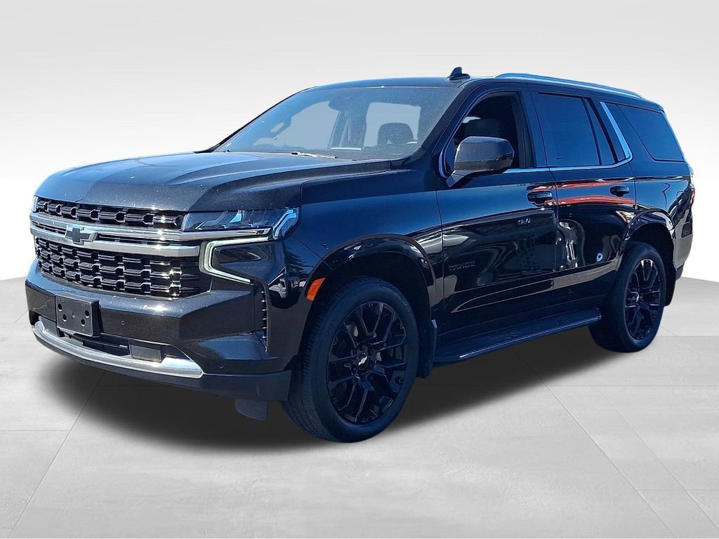 Used 2023 Chevrolet Tahoe LS image 3