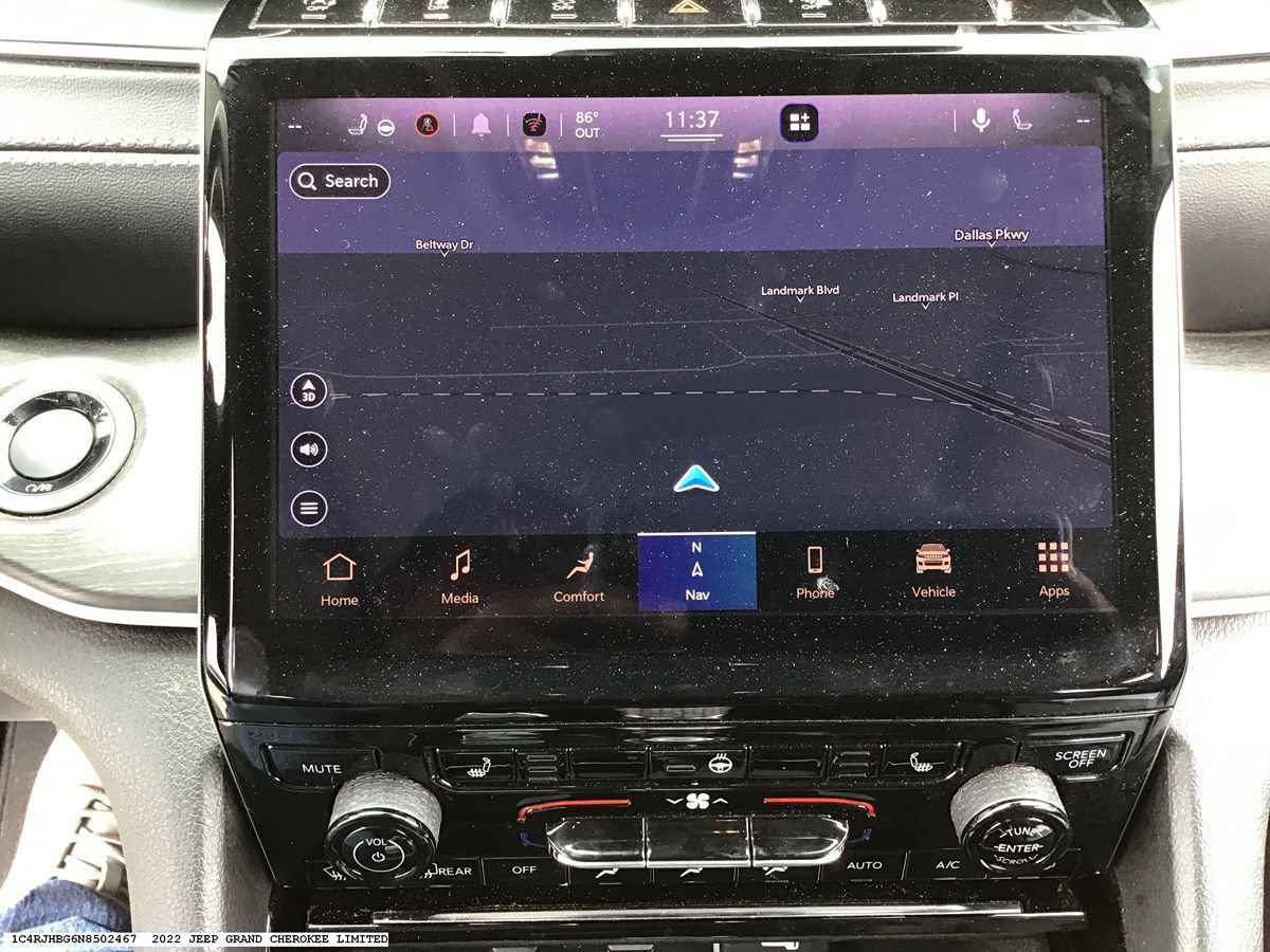 Used 2022 Jeep Grand Cherokee Limited AWD/4WD image 15