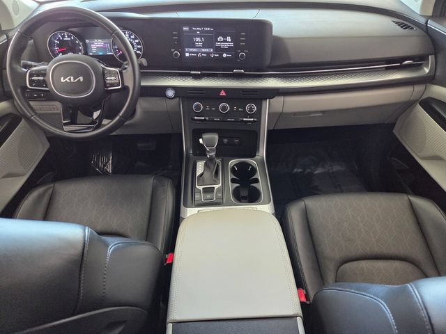 Used 2024 Kia Carnival LX FWD image 14