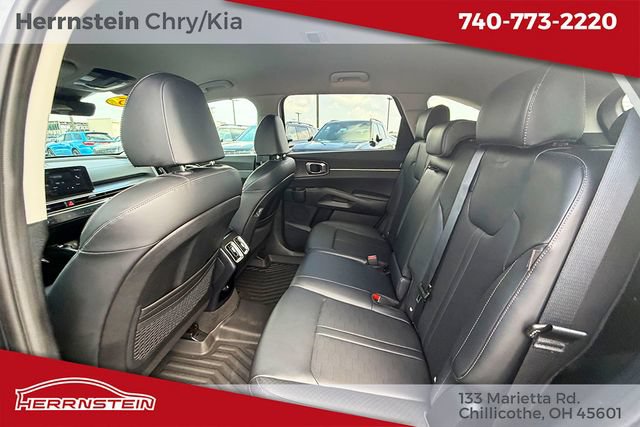 Used 2025 Kia Sorento S AWD/4WD image 25