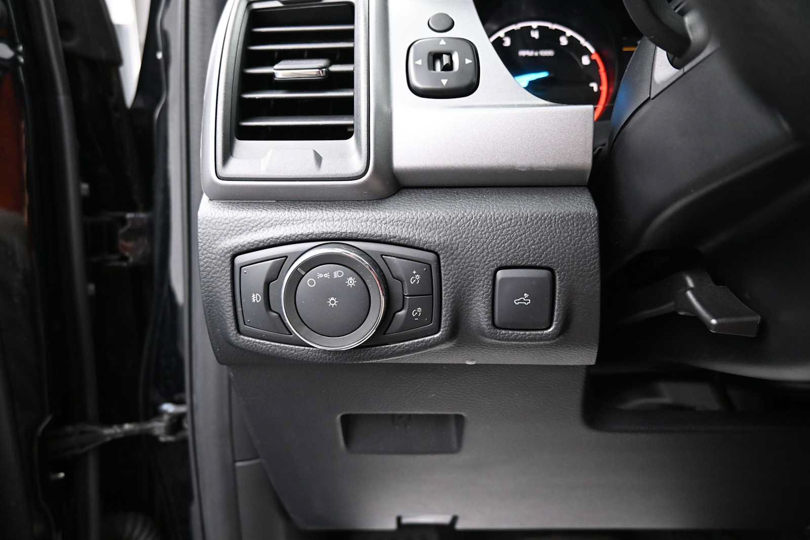 Used 2021 Ford Ranger XL w/ FX4 Off-Road Package AWD/4WD image 10