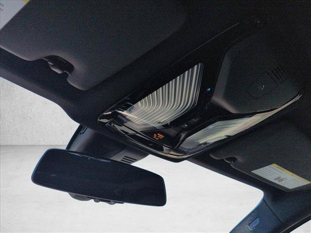 Used 2022 BMW 330e w/ M Sport Package RWD image 22