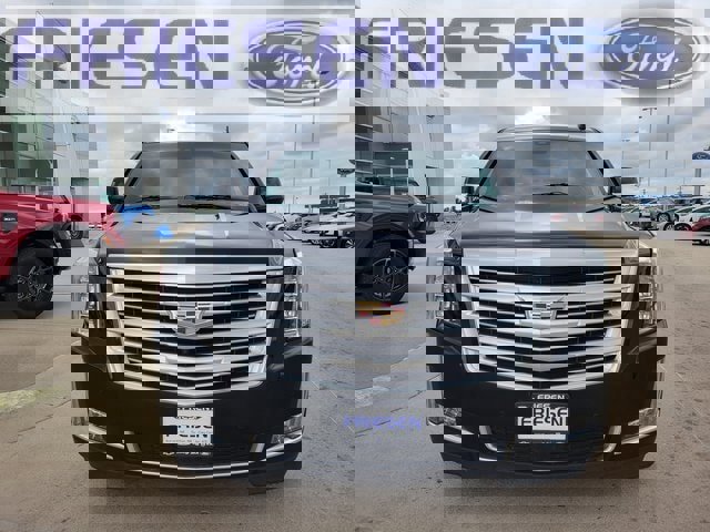 Used 2016 Cadillac Escalade ESV Platinum image 2