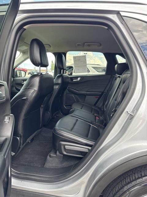 Certified 2023 Ford Escape Platinum w/ Class II Trailer Tow Package AWD/4WD image 12