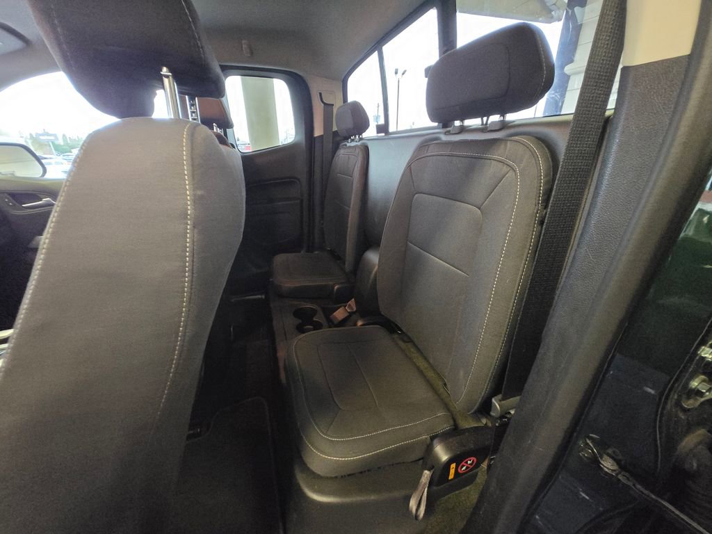 Used 2016 Chevrolet Colorado LT w/ LT Convenience Package image 19