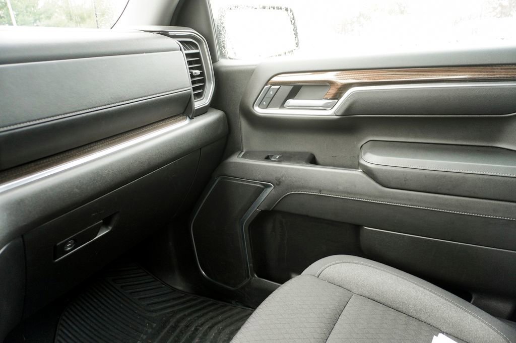 Used 2025 Chevrolet Silverado 1500 LT w/ Work Truck Package image 27