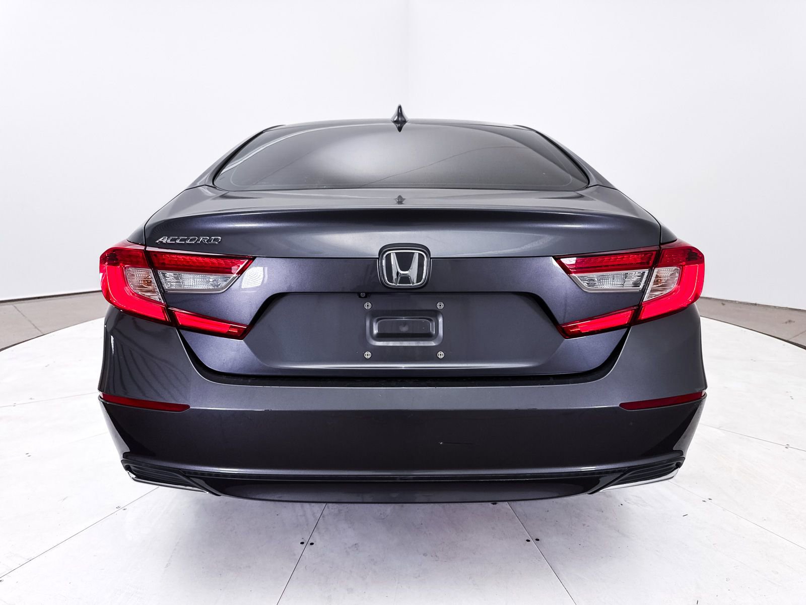 Used 2018 Honda Accord EX-L image 14