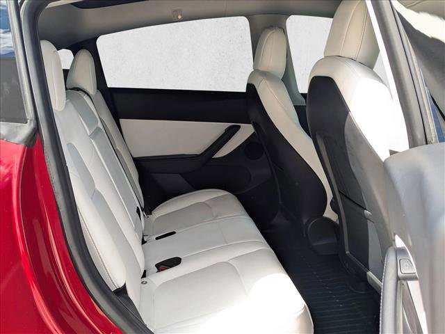 Used 2022 Tesla Model Y Long Range image 20