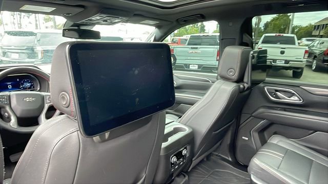 Used 2023 Chevrolet Tahoe RST w/ Luxury Package AWD/4WD image 13