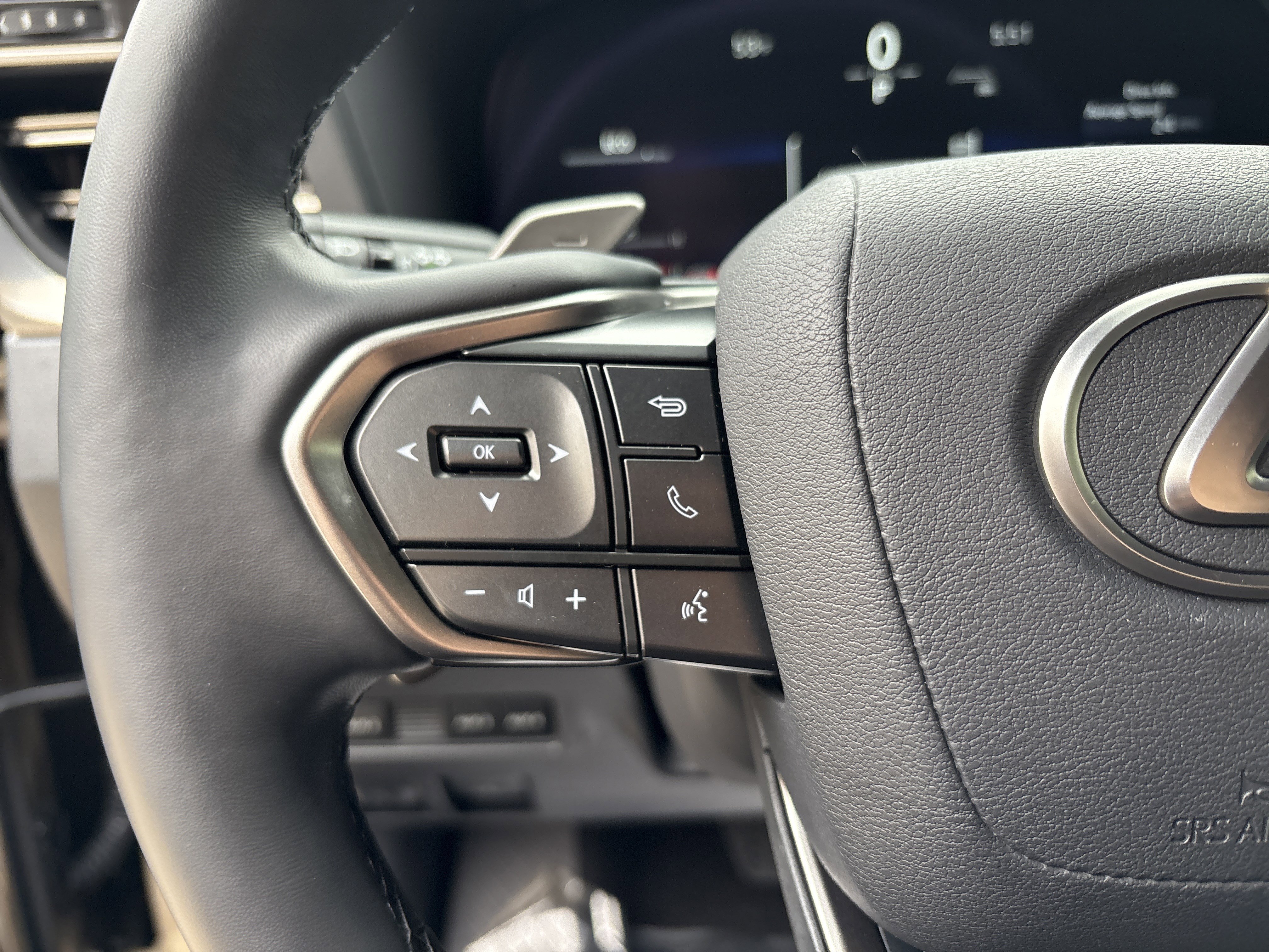 Used 2025 Lexus GX 550 image 19