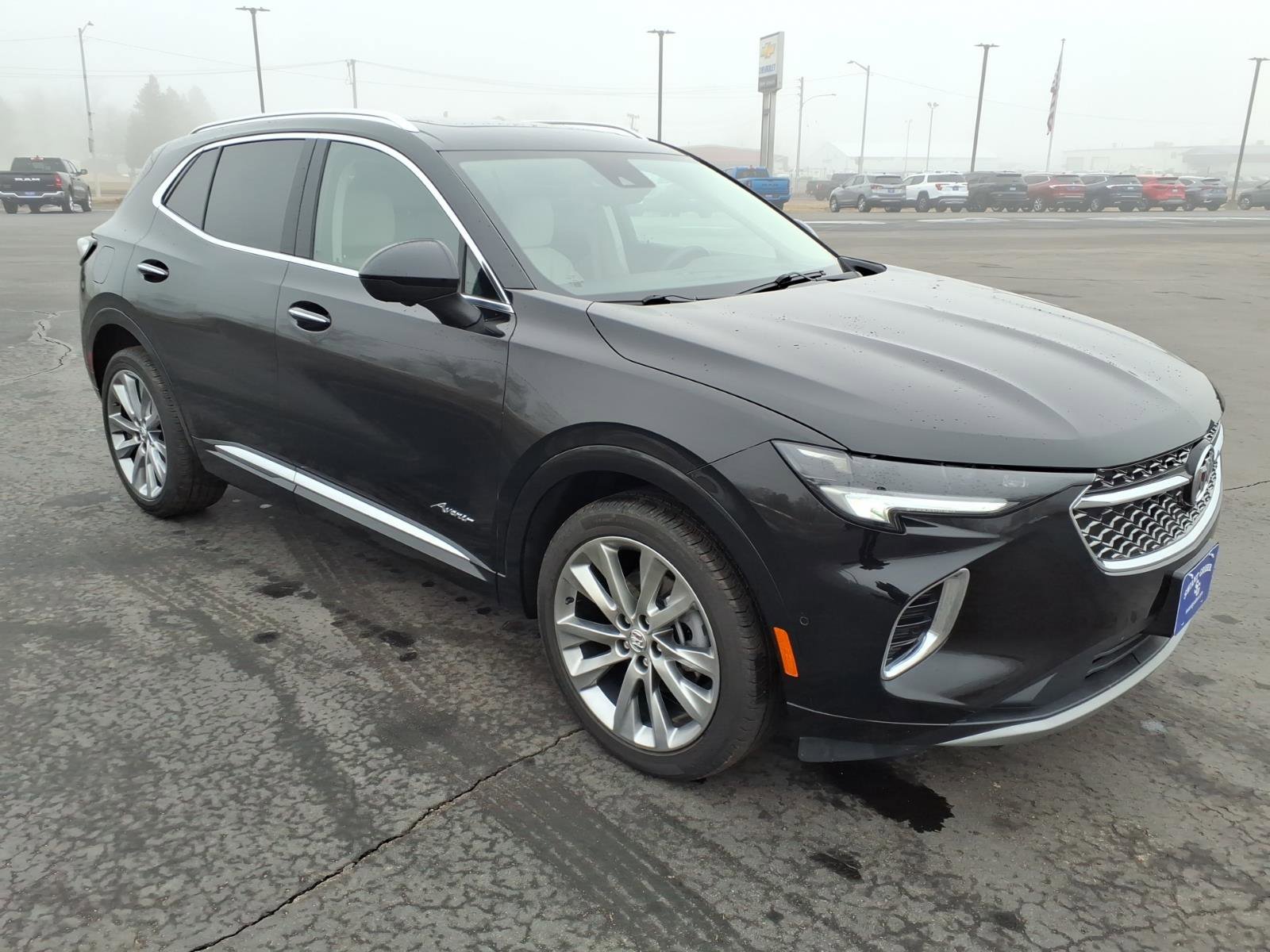 Used 2023 Buick Envision Avenir image 8