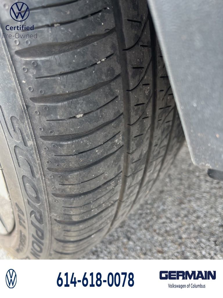 Used 2023 Volkswagen Taos SEL AWD/4WD image 16