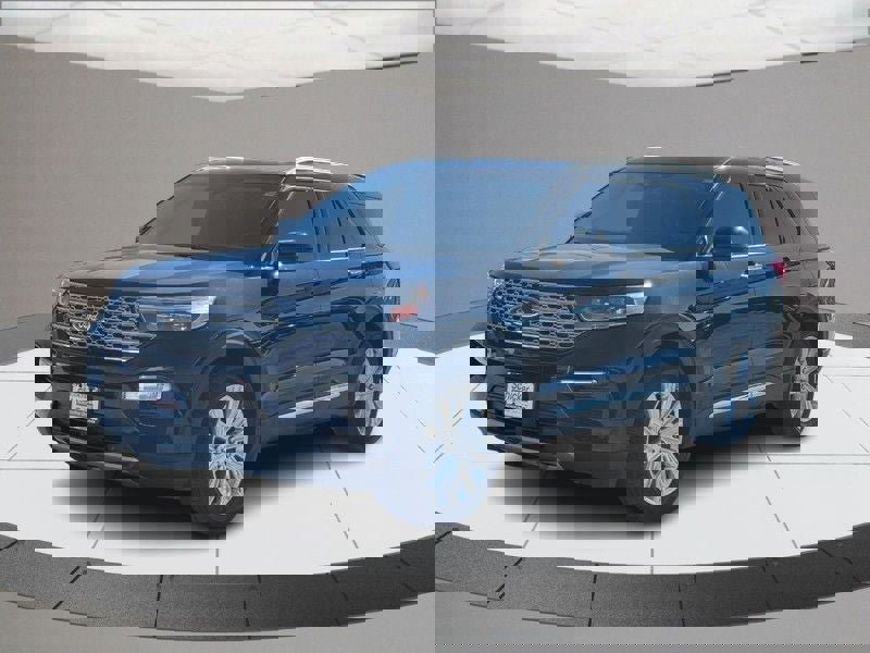 Used 2021 Ford Explorer Limited w/ Equipment Group 301A image 8