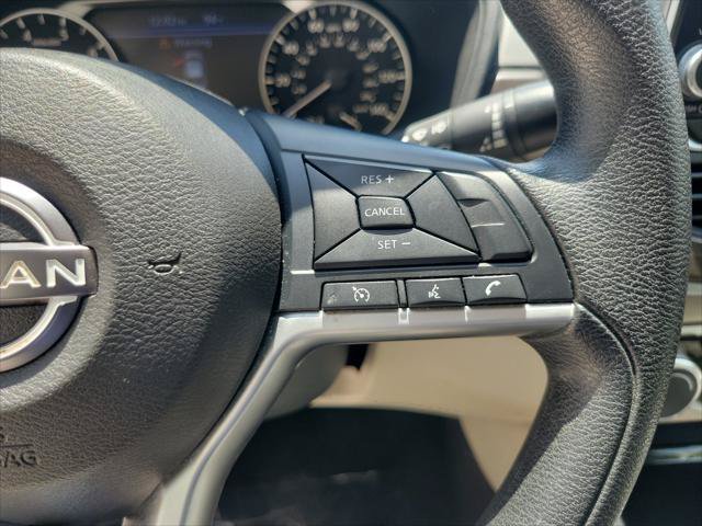 Used 2024 Nissan Altima 2.5 SV FWD image 24