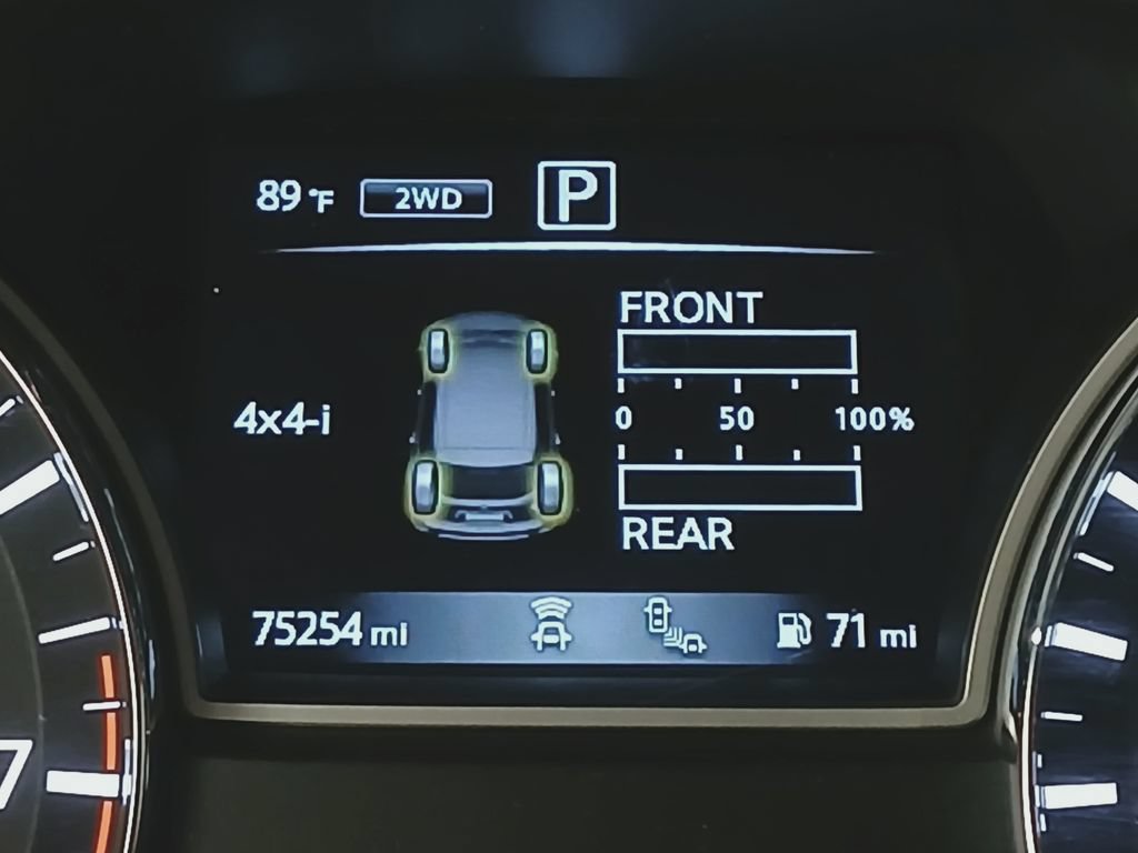 Used 2019 Nissan Pathfinder SL AWD/4WD image 35