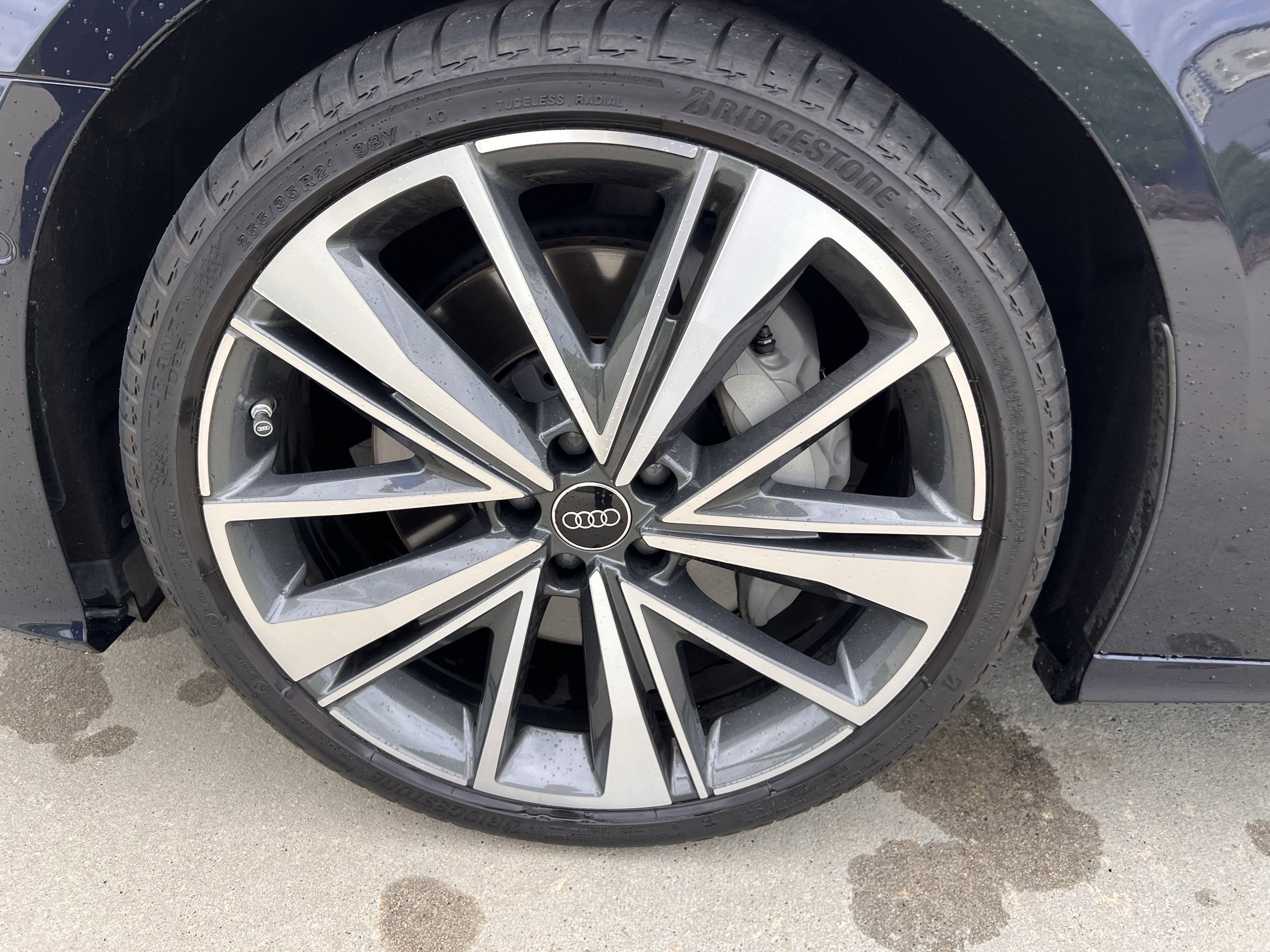 Used 2025 Audi A6 3.0T Prestige image 13