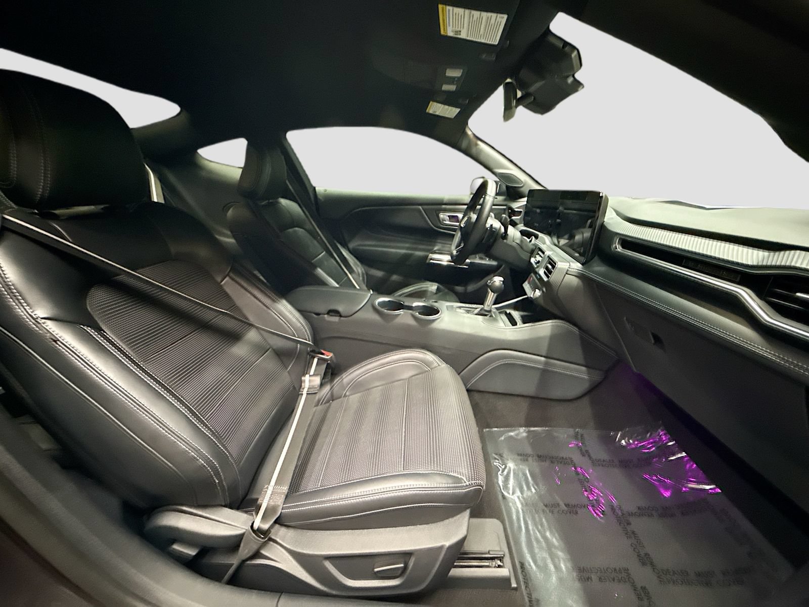 Used 2024 Ford Mustang GT Premium RWD image 31