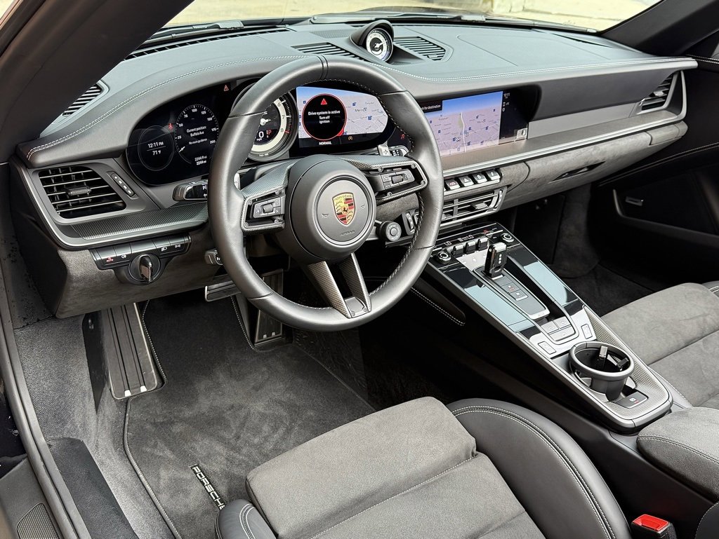 Certified 2023 Porsche 911 Carrera GTS image 4