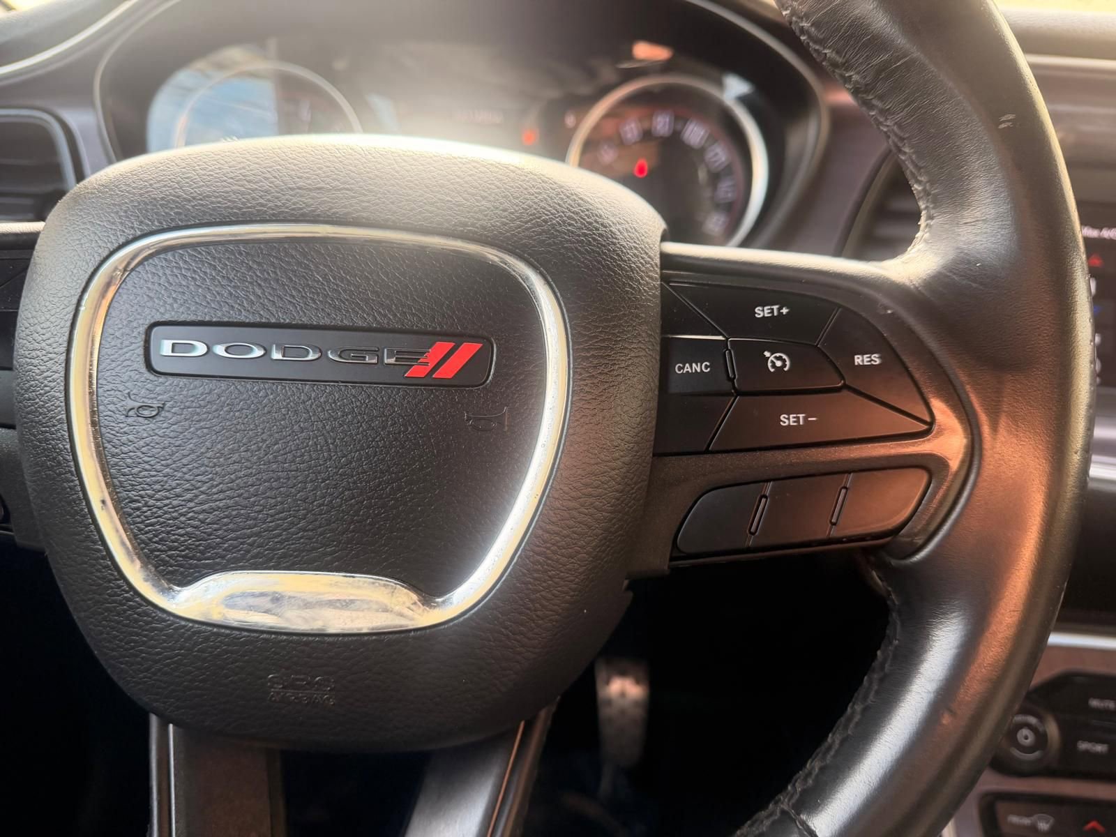 Used 2018 Dodge Challenger SXT RWD image 37