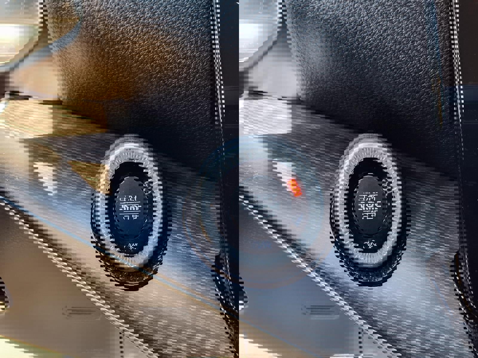 Certified 2023 Jeep Wagoneer Series III w/ Preferred Equipment Group image 17