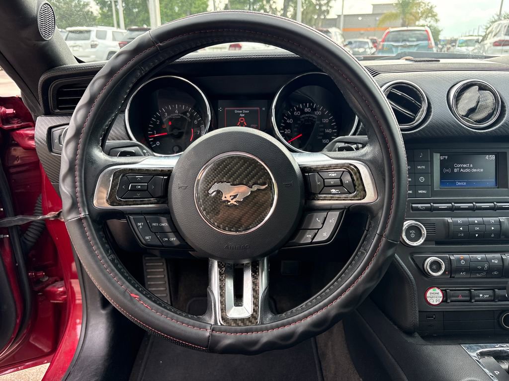Used 2017 Ford Mustang Coupe RWD image 18