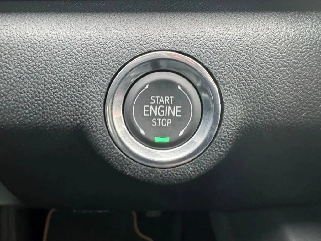 New 2026 GMC Terrain AT4 AWD/4WD image 24