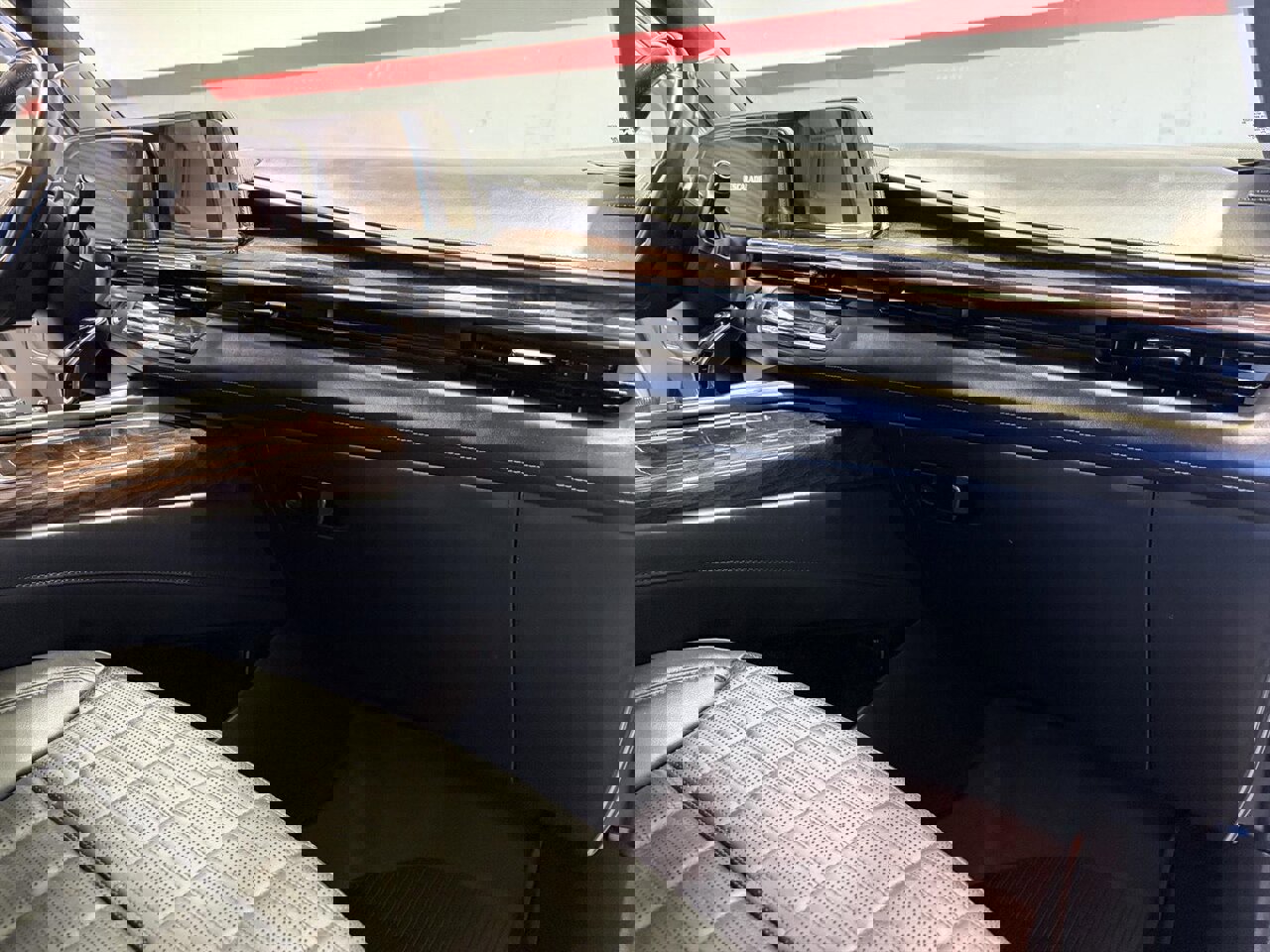 Used 2022 Cadillac Escalade Sport Platinum w/ Heavy-Duty Trailer Package image 24