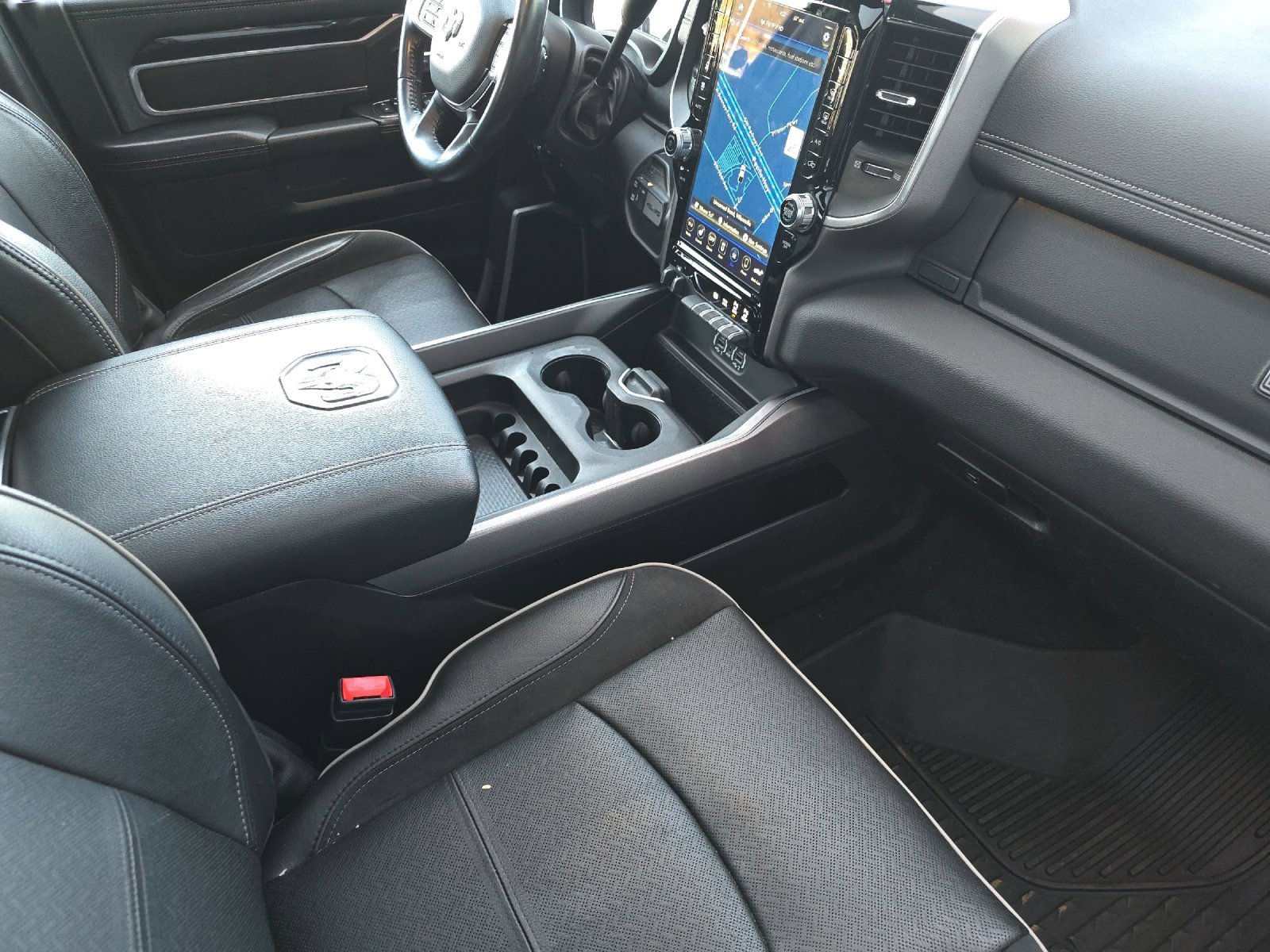 Used 2020 RAM 3500 Laramie image 14