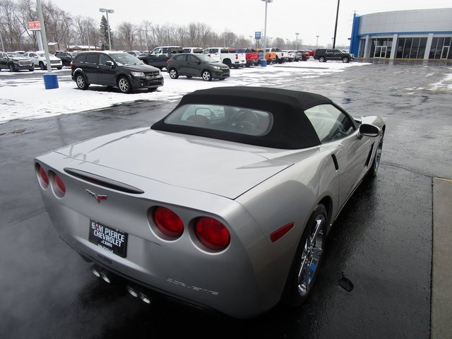Used 2008 Chevrolet Corvette Convertible w/ Preferred Equipment Group image 5