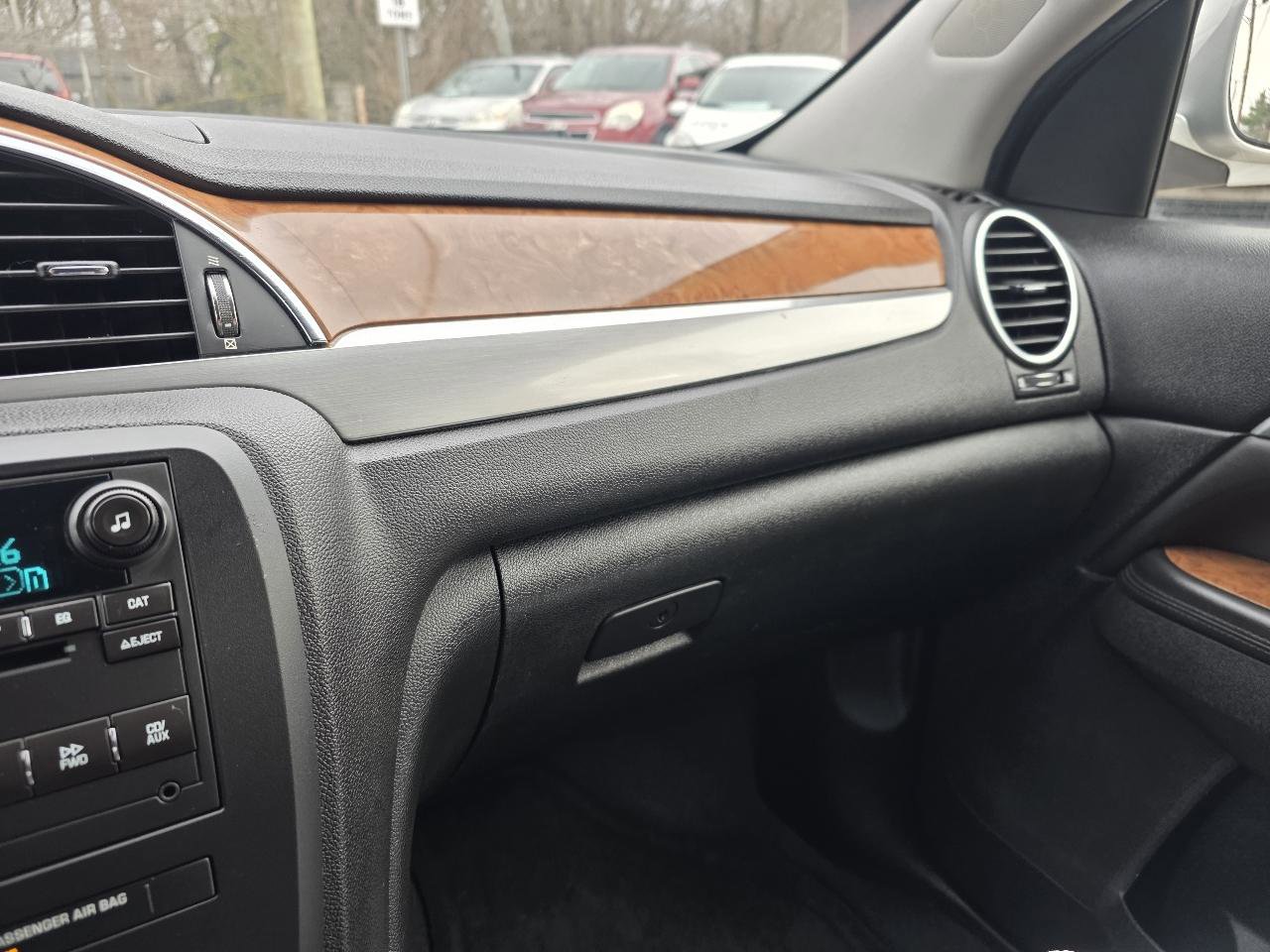 Used 2012 Buick Enclave Leather image 17